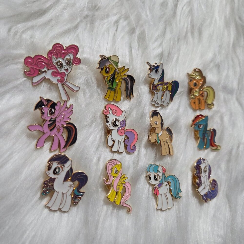 My Little Pony Pin Set View 3